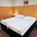 Thermal Apartmanhaz * Komárom
