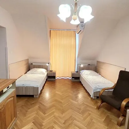 Thermal Apartmanhaz * 코마롬