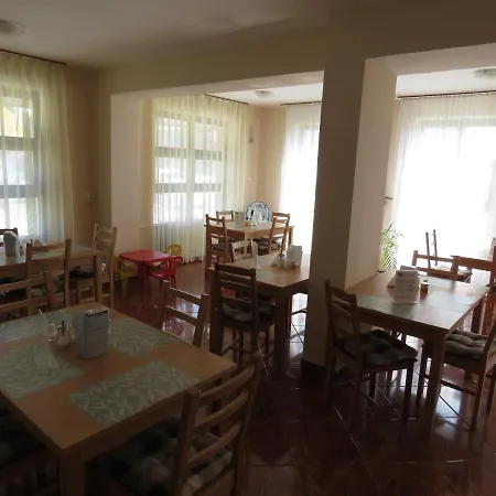 Διαμέρισμα Thermal Apartmanhaz Komárom