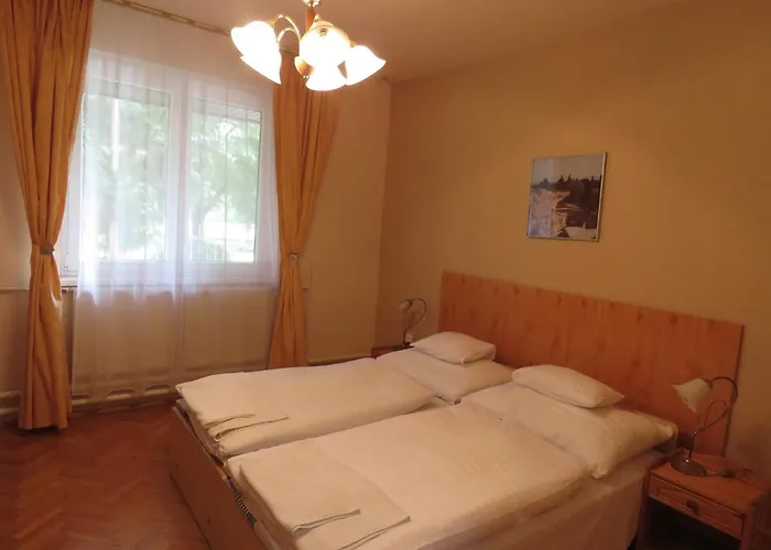 Thermal Apartmanhaz 코마롬