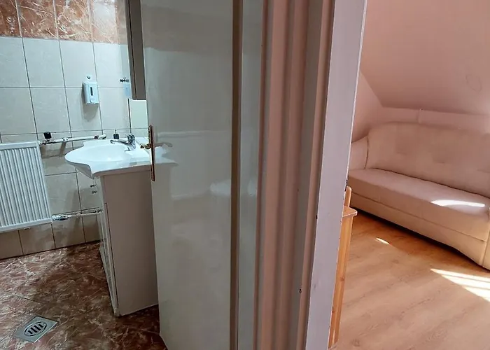 דירה Thermal Apartmanhaz *