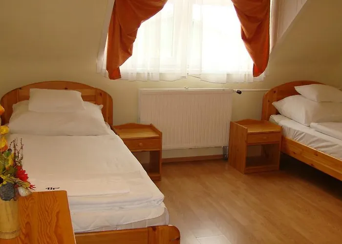 아파트 Thermal Apartmanhaz *